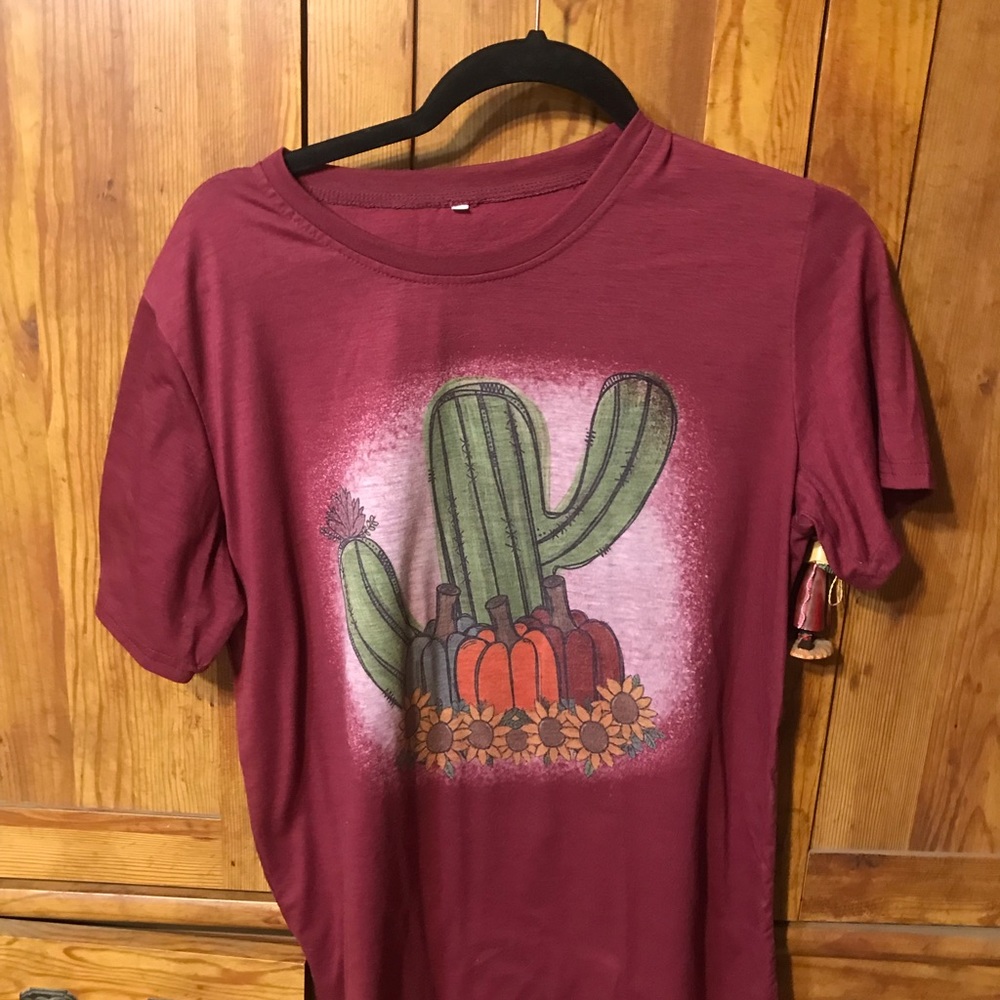 Women’s T-shirt